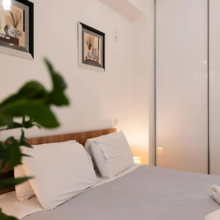 Modern Studio Apartment A Atena Exterior foto
