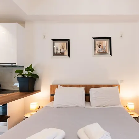 Modern Studio Apartment A Atena Exterior foto